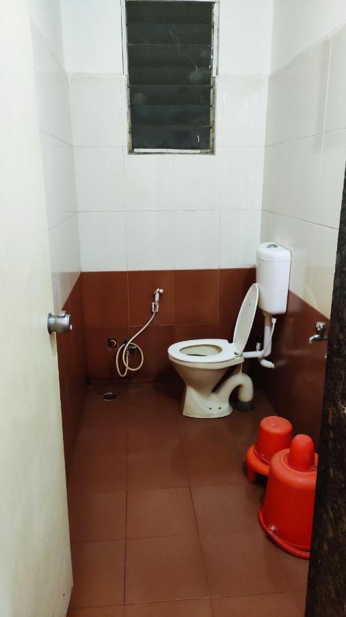Hotel Laxmibai Palace Shirdi Exterior foto